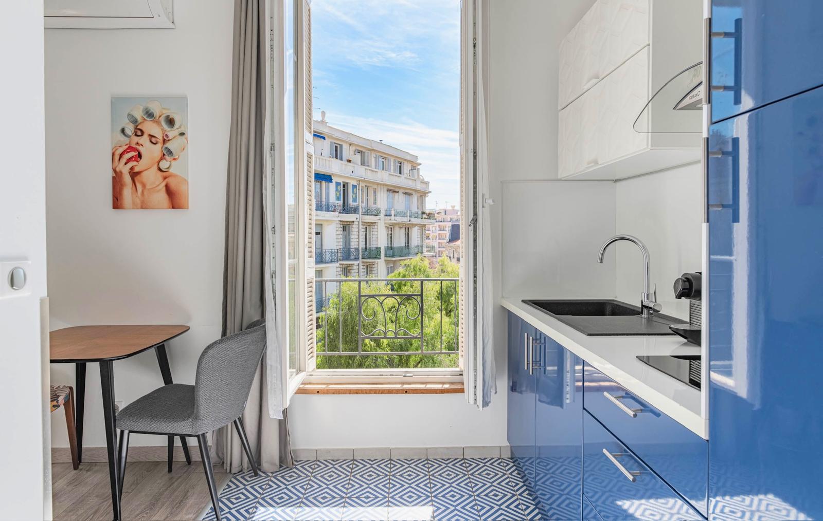 Hosting-by-Nico 2025-11-13 at 13.15.52 (4)